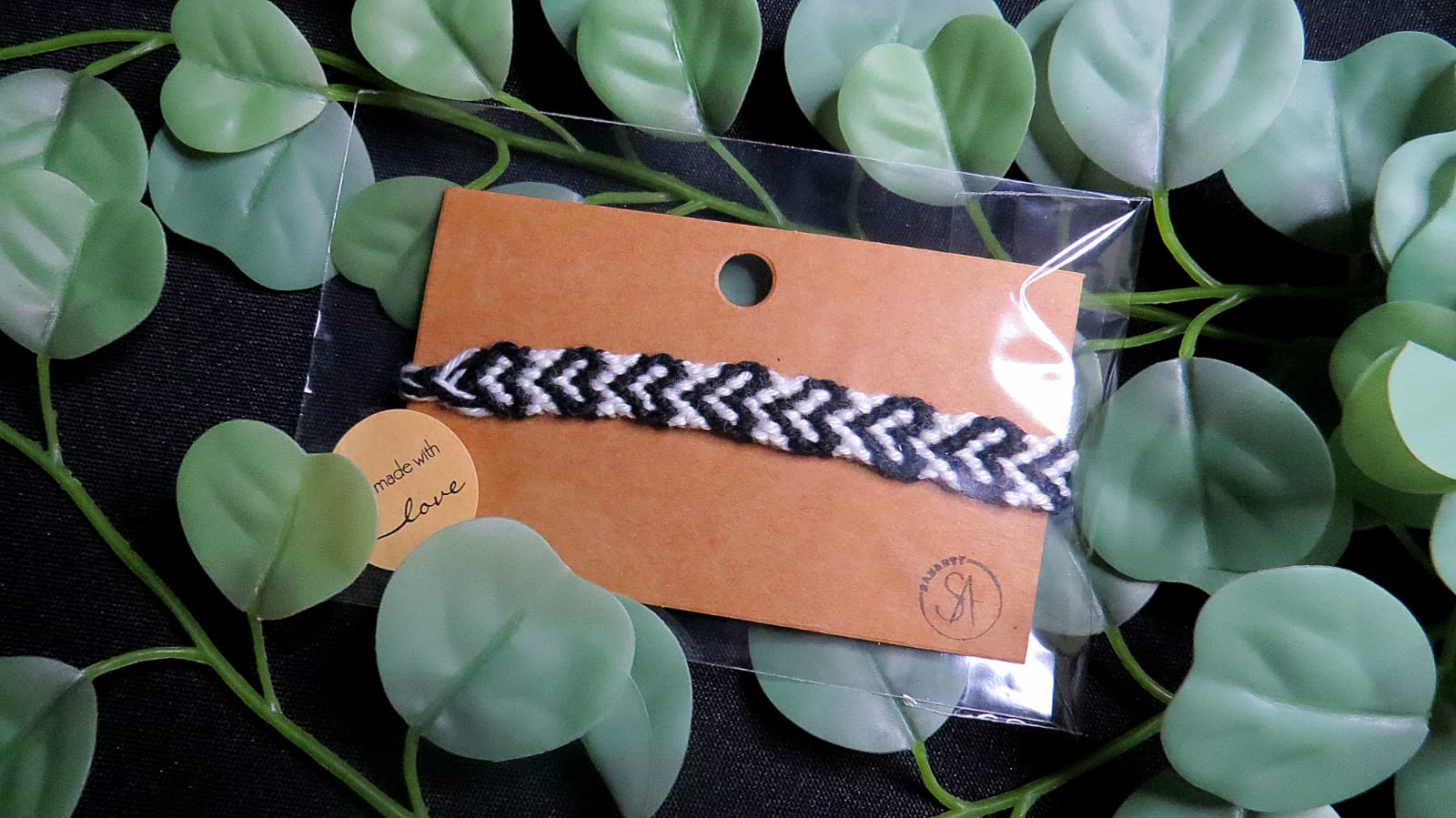 Handwoven bracelet hearts